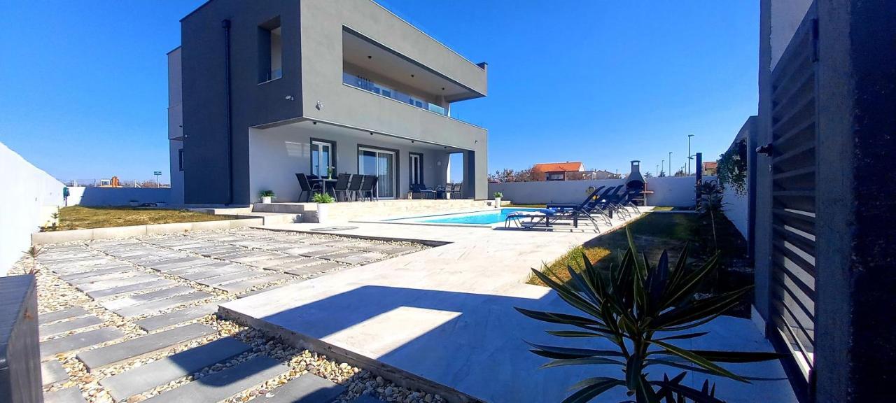 Villa Tia With Heated Pool & Jacuzzi Murvica  Exterior photo