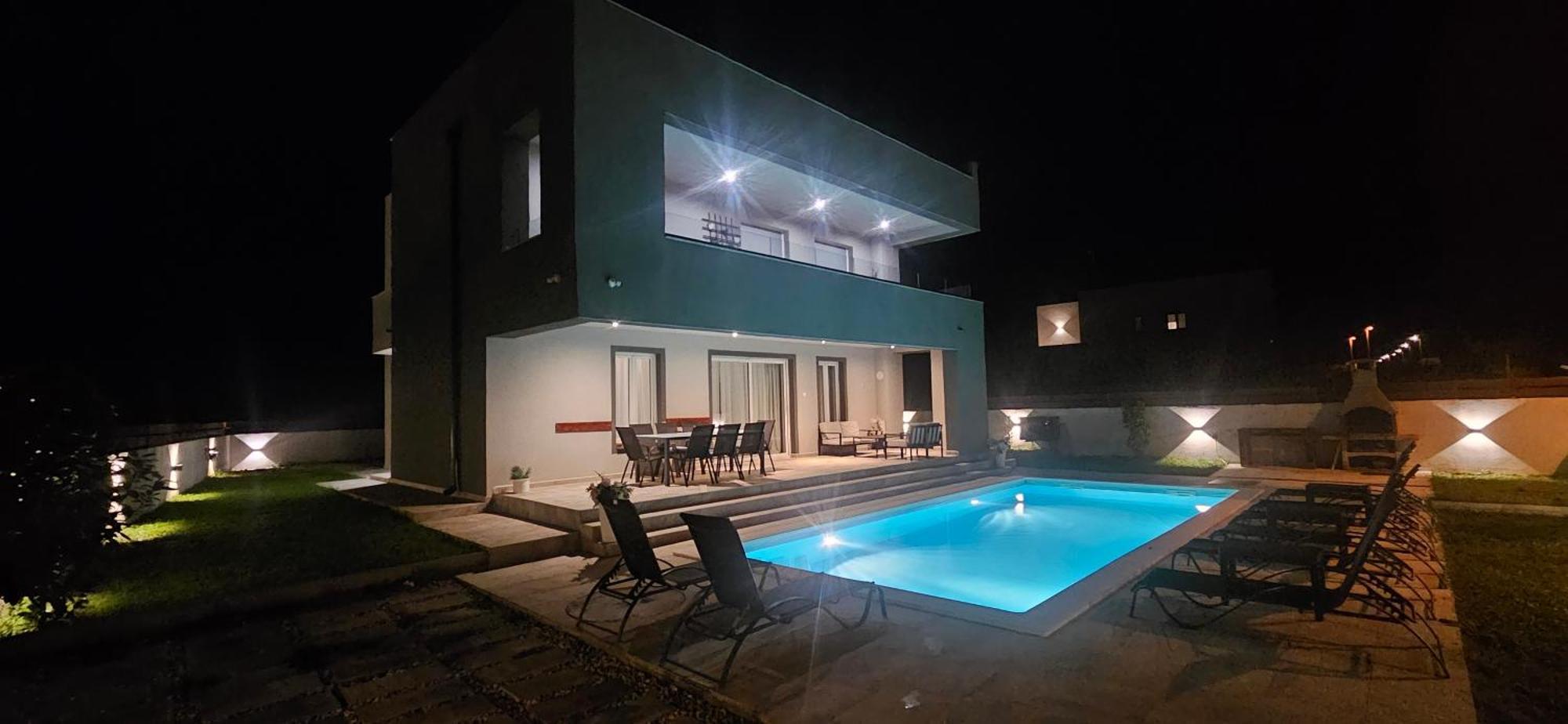 Villa Tia With Heated Pool & Jacuzzi Murvica  Exterior photo